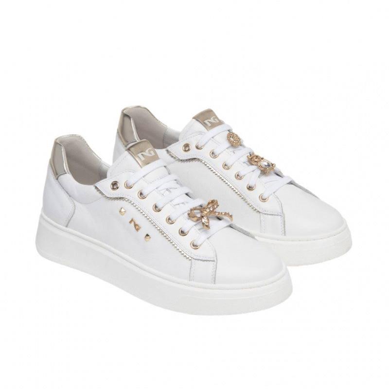 Sneakers donna In Pelle E409975D NeroGiardini Bianco con applicazioni oro
