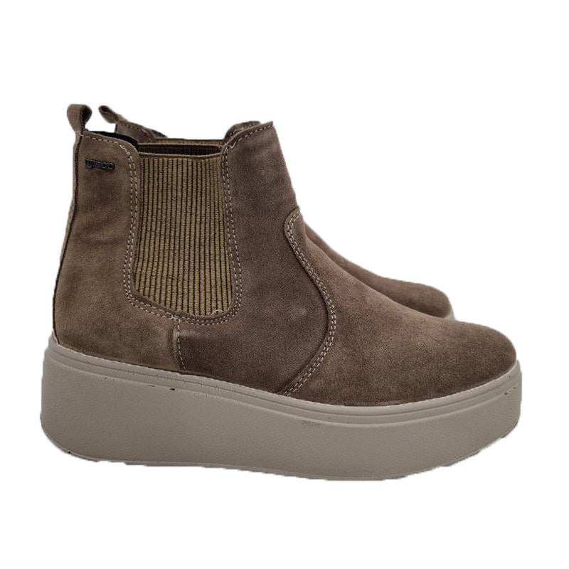 Stivaletto con zeppa Igi&Co scamosciato fango 4670922